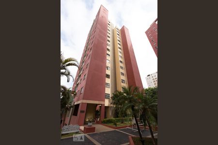 Apartamento para alugar com 54m², 2 quartos e 1 vagaFachada do bloco