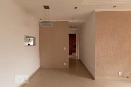 Sala de apartamento para alugar com 2 quartos, 54m² em Vila Ivone, São Paulo