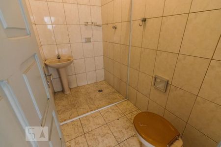 Casa para alugar com 228m², 4 quartos e 1 vagaBanheiro