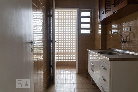 Cozinha de apartamento para alugar com 1 quarto, 31m² em Consolação, São Paulo
