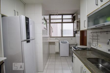 Apartamento para alugar com 92m², 3 quartos e 2 vagas Apartamento para alugar com 92m², 3 quartos e 2 vagasCozinha