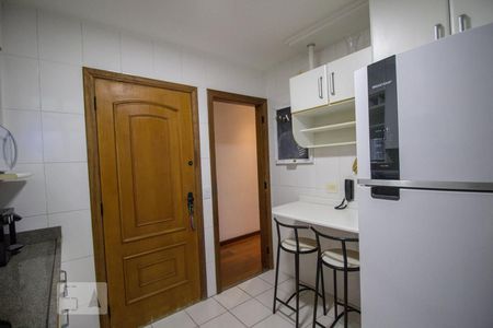 Apartamento para alugar com 92m², 3 quartos e 2 vagas Apartamento para alugar com 92m², 3 quartos e 2 vagasCozinha