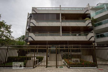 Apartamento para alugar com 92m², 3 quartos e 2 vagas Apartamento para alugar com 92m², 3 quartos e 2 vagasFachada do Prédio