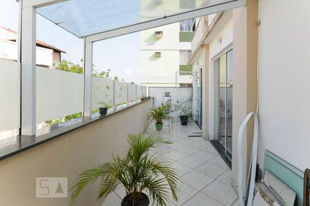 Cobertura de apartamento para alugar com 2 quartos, 120m² em Estácio, Rio de Janeiro