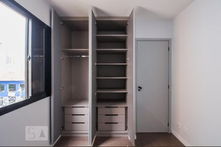 Quarto 1 de apartamento para alugar com 2 quartos, 51m² em Vila Mariana, São Paulo