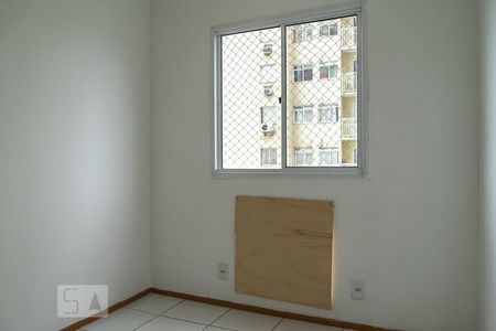 Quarto 1 de apartamento para alugar com 2 quartos, 50m² em Vista Alegre, Rio de Janeiro