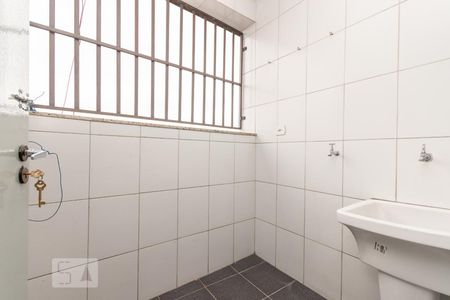 Apartamento para alugar com 57m², 2 quartos e sem vagaÁrea de serviço