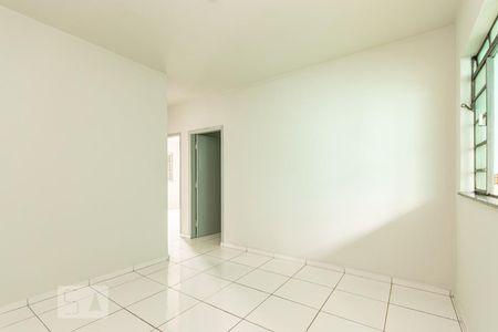 Sala de apartamento para alugar com 2 quartos, 57m² em Vila Bancária, São Paulo