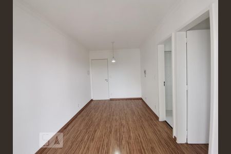 Apartamento para alugar com 40m², 1 quarto e 2 vagas Apartamento para alugar com 40m², 1 quarto e 2 vagasSala