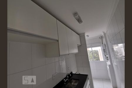 Apartamento para alugar com 40m², 1 quarto e 2 vagas Apartamento para alugar com 40m², 1 quarto e 2 vagasCozinha