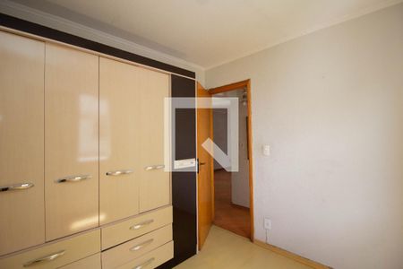 Quarto 1 de apartamento para alugar com 2 quartos, 54m² em Jardim Íris, São Paulo