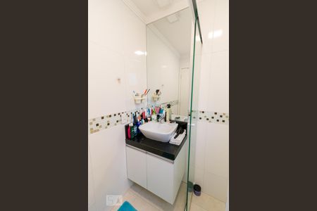 Apartamento à venda com 79m², 3 quartos e 2 vagasBanheiro quarto 3 suíte