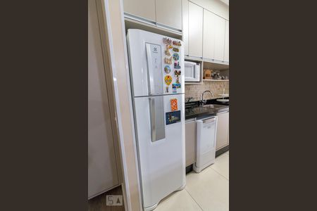 Apartamento à venda com 79m², 3 quartos e 2 vagasCozinha - geladeira