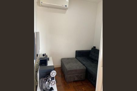 Sala de TV de apartamento à venda com 2 quartos, 100m² em Grajaú, Rio de Janeiro