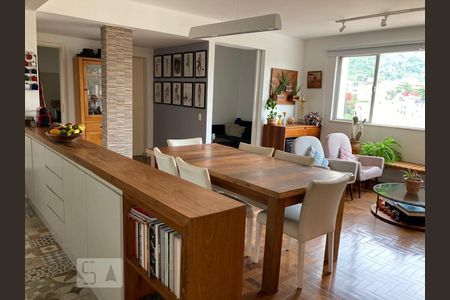 Sala de apartamento à venda com 2 quartos, 100m² em Grajaú, Rio de Janeiro