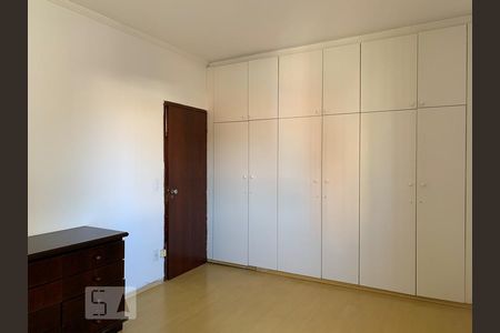 Apartamento à venda com 48m², 1 quarto e sem vagaQuarto