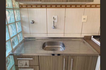 Cozinha de apartamento à venda com 1 quarto, 48m² em Vila Itapura, Campinas