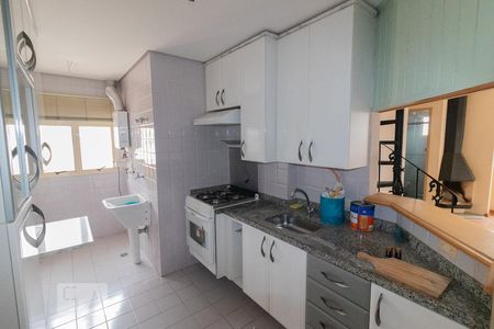 Apartamento à venda com 87m², 2 quartos e 1 vagaCozinha - Armários