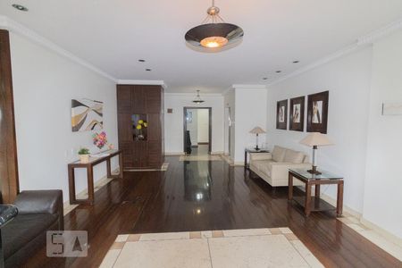 Apartamento à venda com 87m², 2 quartos e 1 vagaHall de Entrada