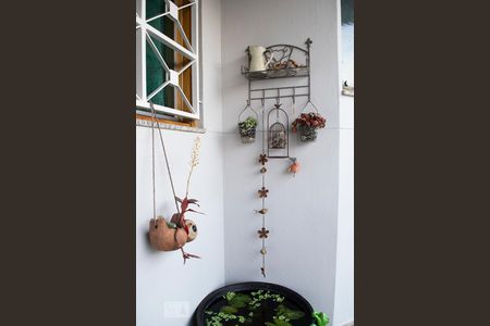 Casa à venda com 230m², 4 quartos e 4 vagasDETALHE ENTRADA