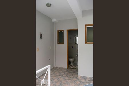 Casa à venda com 230m², 4 quartos e 4 vagasBANHEIRO SERVIÇO