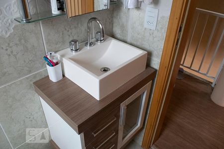 Casa à venda com 230m², 4 quartos e 4 vagasBANHEIRO