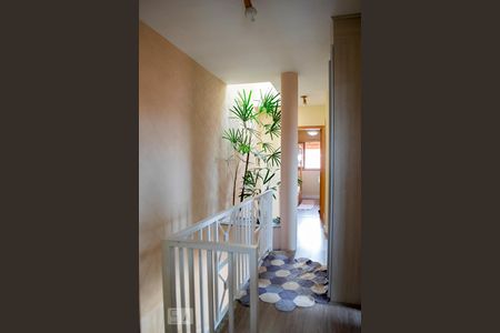 Casa à venda com 230m², 4 quartos e 4 vagasHALL SUPERIOR