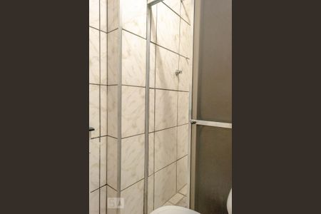 Casa para alugar com 60m², 2 quartos e 1 vaga Casa para alugar com 60m², 2 quartos e 1 vagaBanheiro