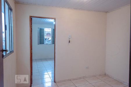 Sala de casa para alugar com 2 quartos, 60m² em Parque Sao Lucas, São Paulo
