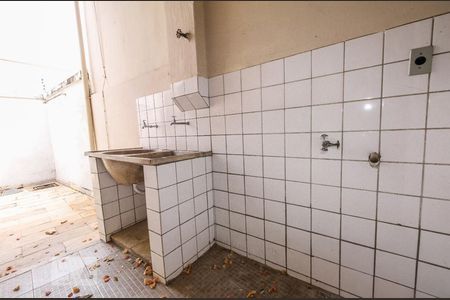 Casa à venda com 180m², 4 quartos e 2 vagas Casa à venda com 180m², 4 quartos e 2 vagasCozinha