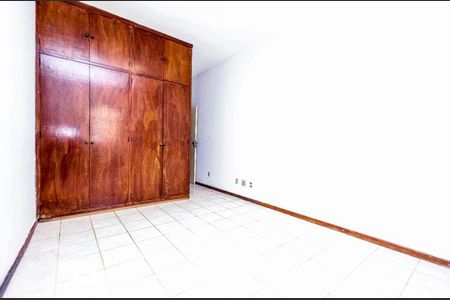 Suíte 1 de casa à venda com 4 quartos, 180m² em Esplanada, Belo Horizonte