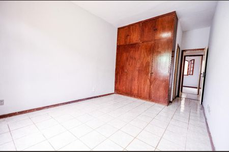 Suíte 1 de casa à venda com 4 quartos, 180m² em Esplanada, Belo Horizonte