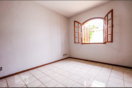 Suíte 1 de casa à venda com 4 quartos, 180m² em Esplanada, Belo Horizonte