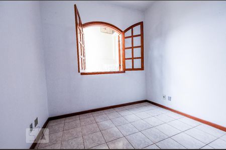 Quarto 1 de casa à venda com 4 quartos, 180m² em Esplanada, Belo Horizonte