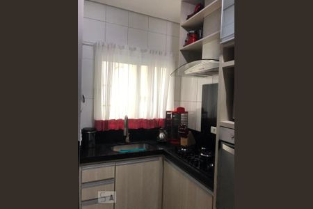 Apartamento à venda com 152m², 3 quartos e 2 vagas Apartamento à venda com 152m², 3 quartos e 2 vagasCozinha