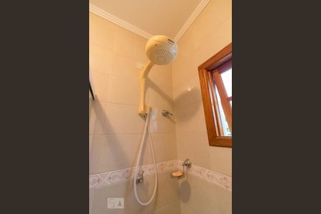 Casa para alugar com 380m², 4 quartos e 4 vagasBanheiro quarto 1 suíte - chuveiro