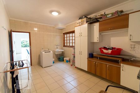 Casa para alugar com 380m², 4 quartos e 4 vagasÁrea de serviço