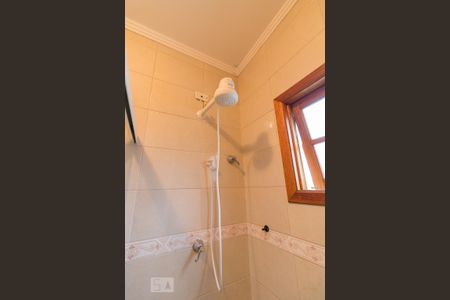 Casa para alugar com 380m², 4 quartos e 4 vagasBanheiro quarto 2 suíte - chuveiro