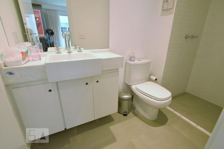 Studio para alugar com 52m², 1 quarto e 2 vagas Studio para alugar com 52m², 1 quarto e 2 vagasBanheiro (box será instalado)