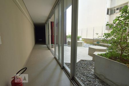 Studio para alugar com 52m², 1 quarto e 2 vagas Studio para alugar com 52m², 1 quarto e 2 vagasHall do andar