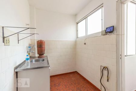 Cozinha de apartamento para alugar com 1 quarto, 40m² em Santa Cecília, São Paulo