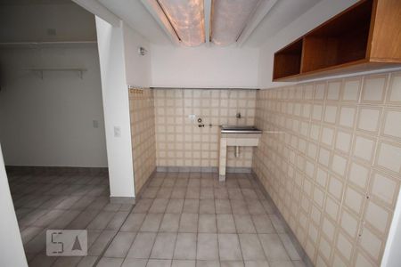 Apartamento para alugar com 100m², 3 quartos e 1 vaga Apartamento para alugar com 100m², 3 quartos e 1 vagaLavanderia