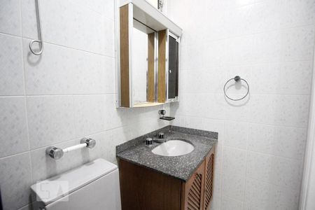 Apartamento para alugar com 100m², 3 quartos e 1 vaga Apartamento para alugar com 100m², 3 quartos e 1 vagaBanheiro