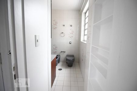 Apartamento para alugar com 100m², 3 quartos e 1 vaga Apartamento para alugar com 100m², 3 quartos e 1 vagaBanheiro