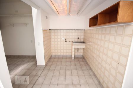 Apartamento para alugar com 100m², 3 quartos e 1 vaga Apartamento para alugar com 100m², 3 quartos e 1 vagaLavanderia