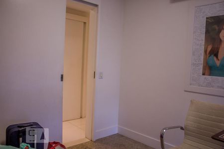 Apartamento à venda com 247m², 4 quartos e 3 vagasQuarto 3