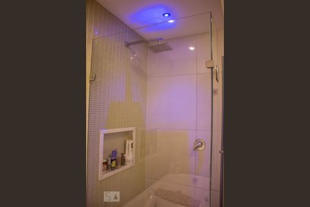 Apartamento à venda com 247m², 4 quartos e 3 vagasBanheiro da Suíte