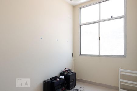 Apartamento para alugar com 90m², 3 quartos e 1 vagaQuarto 2