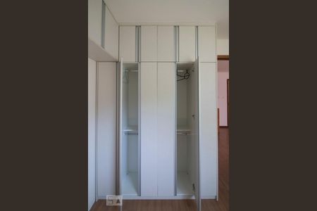 Quarto - Armários de apartamento para alugar com 1 quarto, 30m² em Setor Sudoeste, Brasília