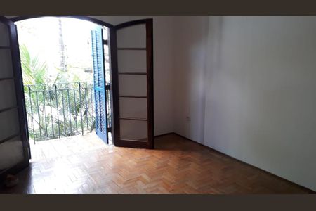 Dormitório 1 de casa para alugar com 4 quartos, 517m² em Jardim Santa Helena, São Paulo